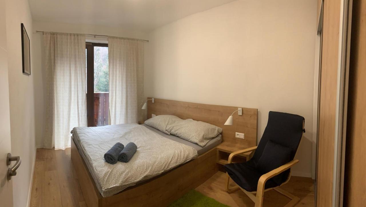 Apartman Jelen Chopok Juh-Trangoska Tale Eksteriør bilde